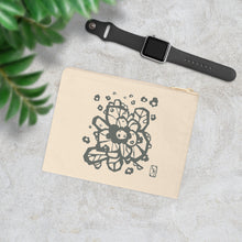 Load image into Gallery viewer, Grey Anthea Bloom Accessory Wristlet
